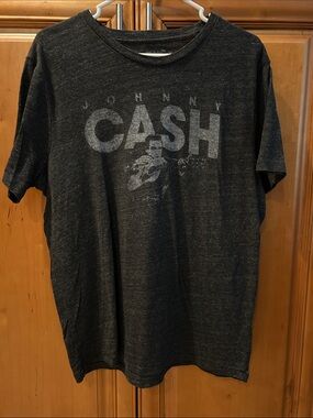 Men’s Man In Black Lucky Johnny Cash Tee Size Large
